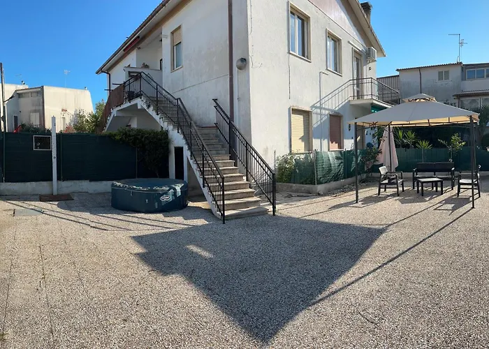 Reversal Apartment